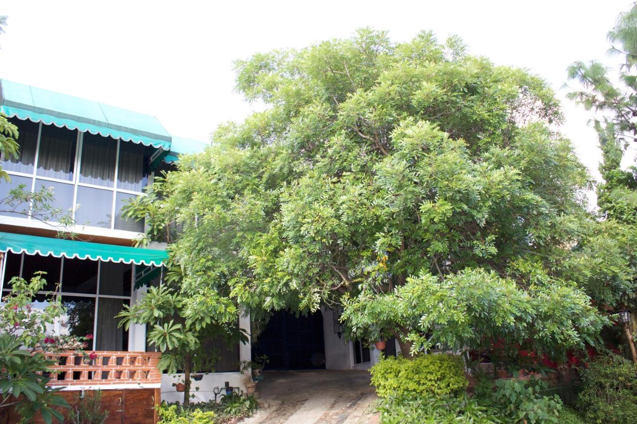 Hotel Villa Oaxaca Buitenkant foto